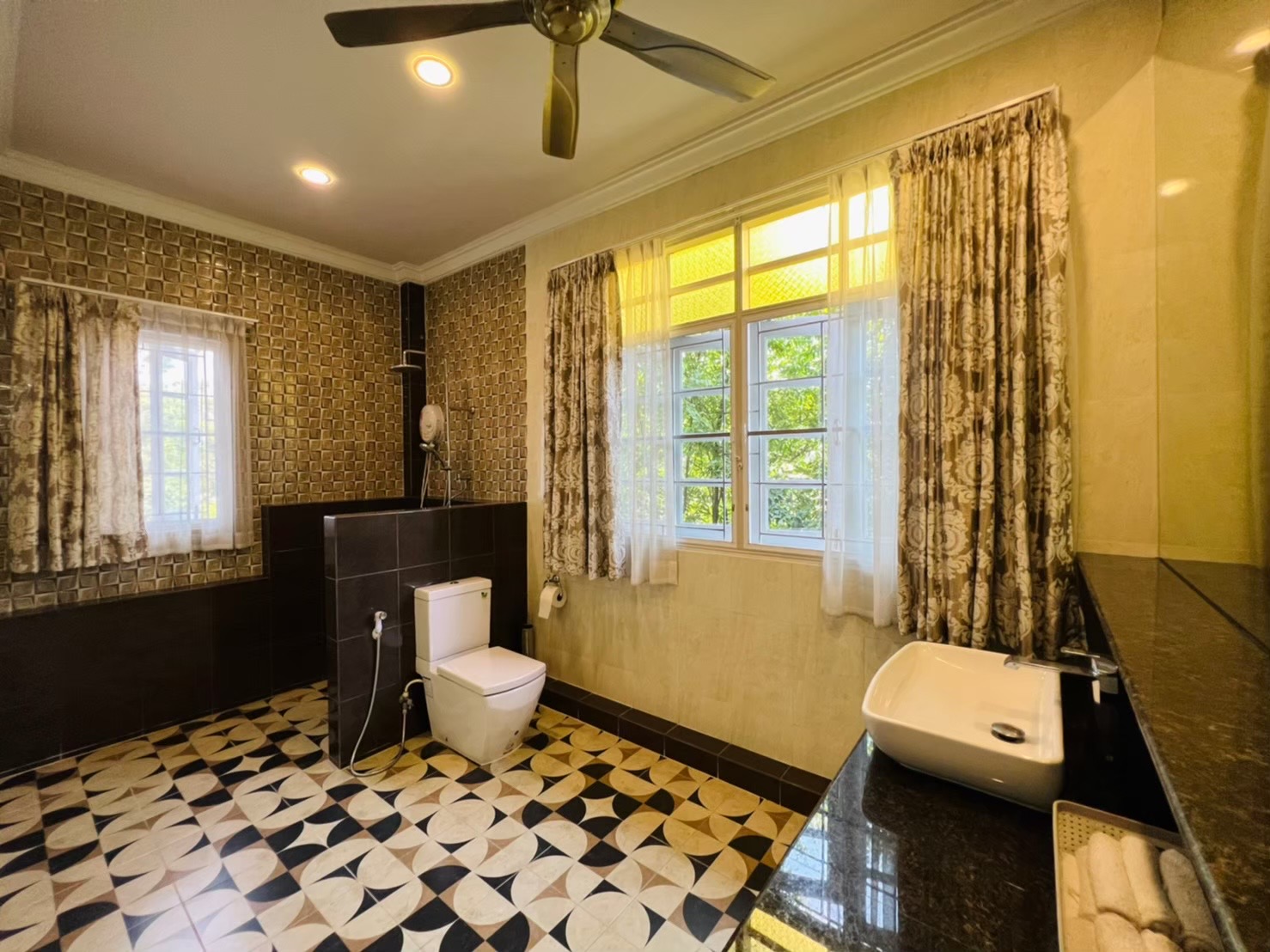 ขายบ้านเดี่ยว 2 ชั้นตำบลนางแก้ว ถนน เบิกไพร อำเภอโพธาราม จังหวัดราชบุรี