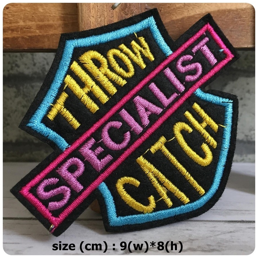 Throw Specialist Catch ตัวรีดติดเสื้อ อาร์มรีด อาร์มปัก ตกแต่งเสื้อผ้า หมวก กระเป๋า แจ๊คเก็ตยีนส์ Quote Embroidered Iron on Patch