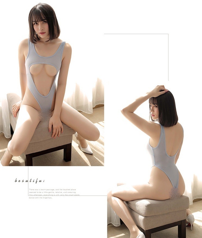 L176 ชุดว่ายน้ำอีโรติก ชุดเซ็กซี่มาในสไตล์ชุดว่ายน้ำสวมใส่แบบใช้คล้องไหล่ ตัวชุดเป็นผ้ายืดเนื้อบางนิ่ม ด้านหน้าและหลังเปิดเว้ากว้างๆด้านล่างเป็นแบบเปิดเป้าตามรูปถ่ายสินค้าจริงเลยค่ะ