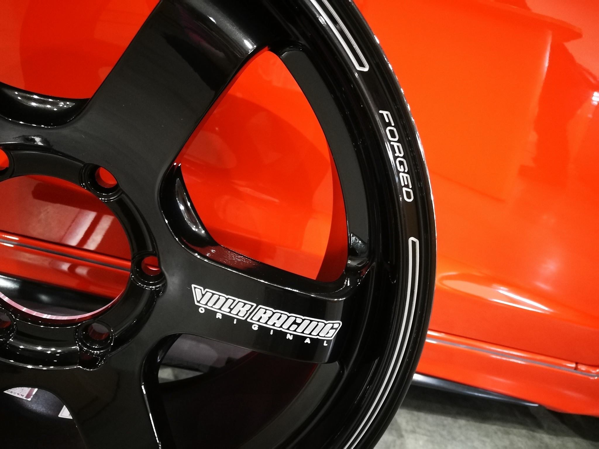 RAYS TE37 SB 18x8+30 6-139.7 สีดำ ใหม่ล่าสุด