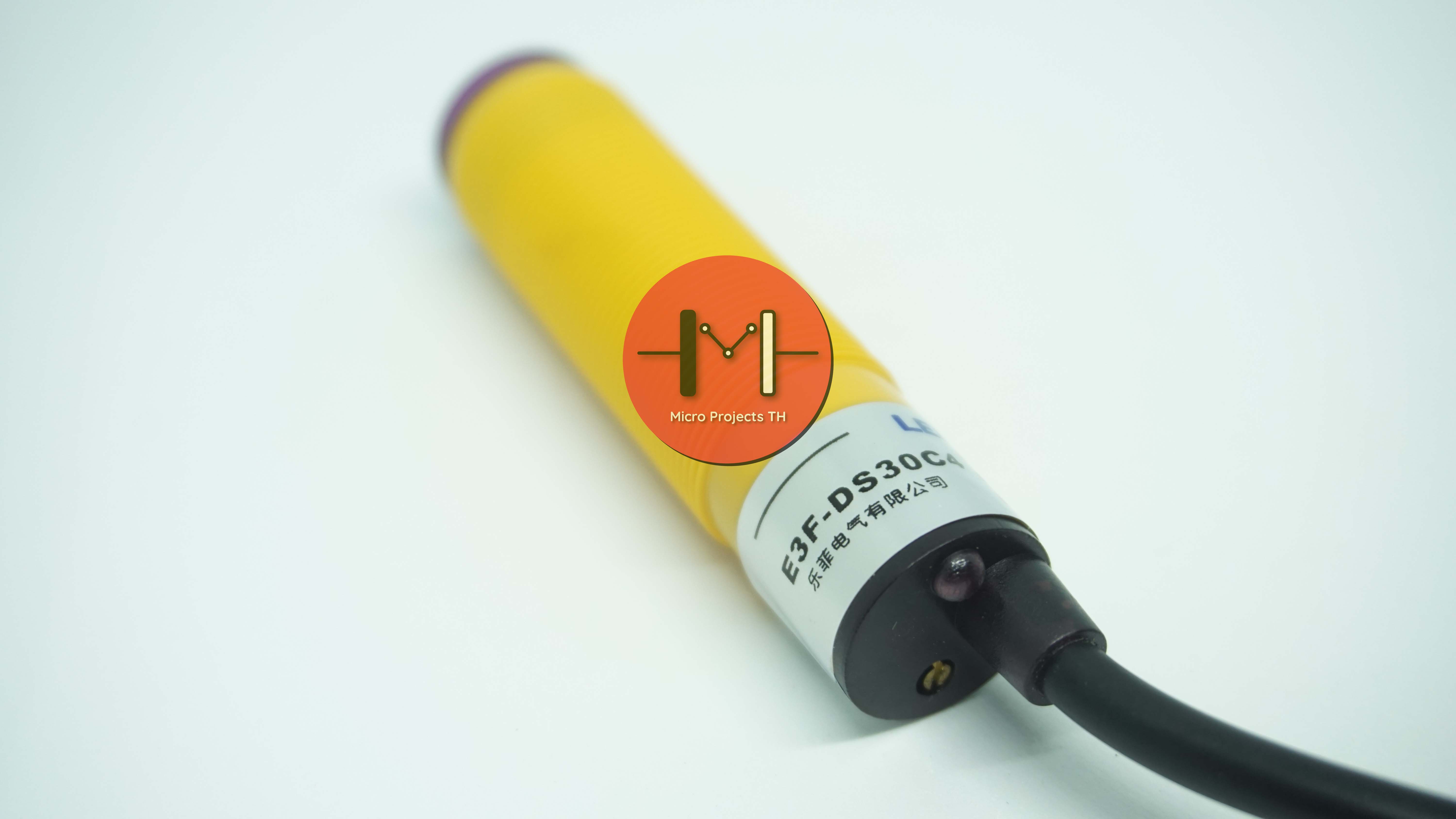 เซ็นเซอร์ตรวจจับวัตถุ E3F-DS30C4 proximity switch DC 6-36V NPN