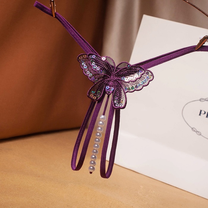 NA012 จีสตริงผีเสื้อร้อยมุกสุดเซ็กซี่ จีสตริงเปิดเป้าเป็นสายยางยืดด้านหน้าแต่งผีเสื้อช่วงล่างเปิดเป้ามีสายร้อยมุกผ่ากลางตามรูป