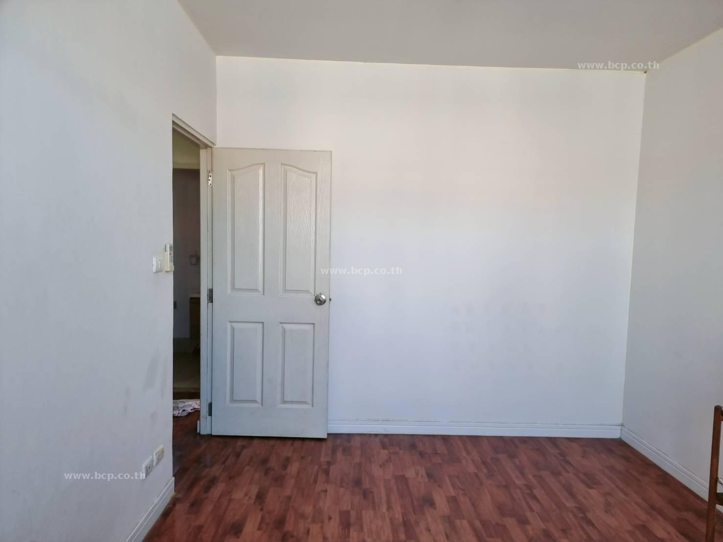 ขาย ทาวน์เฮ้าส์ 2 ชั้น หมู่บ้านเดอะคอนเนค 2 บางนา กม.10-สุวรรณภูมิ