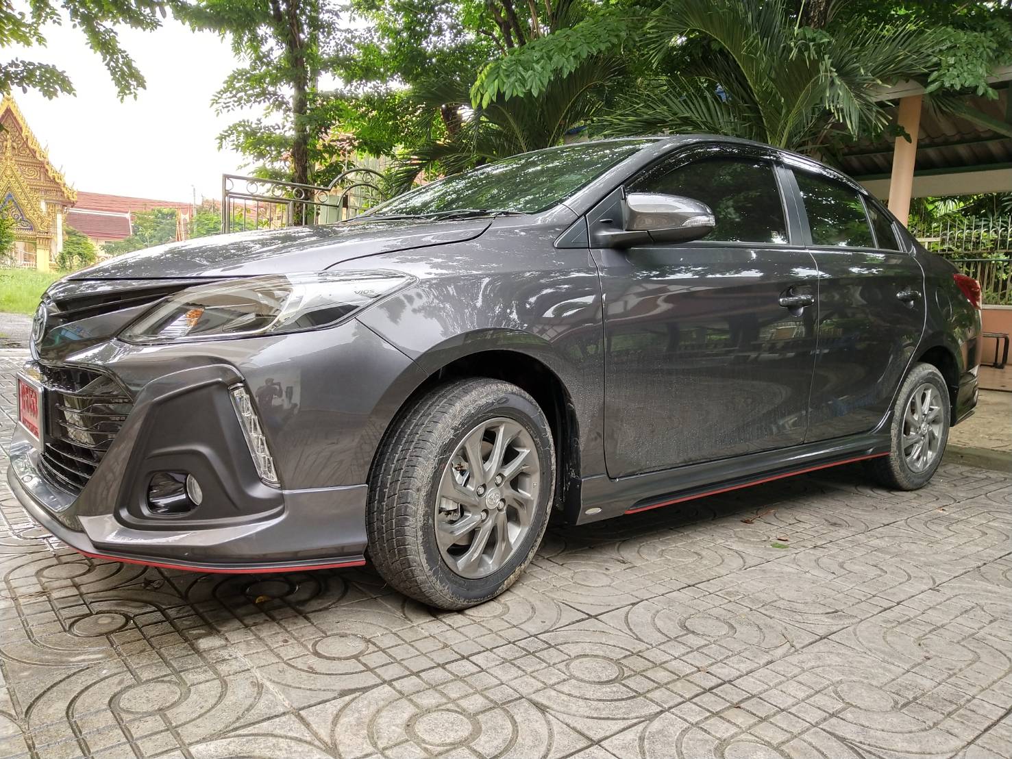 ชุดแต่ง Vios 2017 รุ่น Santo ชุด 5 ชิ้น(สปอยเลอร์)