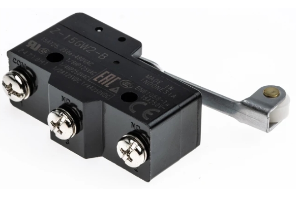 Omron Snap Action Limit Switch Roller Lever, NO/NC, 500V