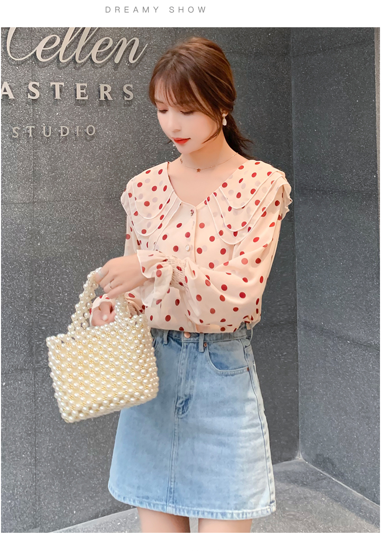 เสื้อสีครีมลายจุดสีแดง เสื้อใส่ทำงานสวยๆๆ ส่งฟรี ems