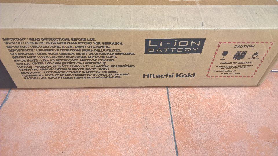 HITACHI 18V Cordless Grass Trimmer (Li-on Battery) CG18DSDL