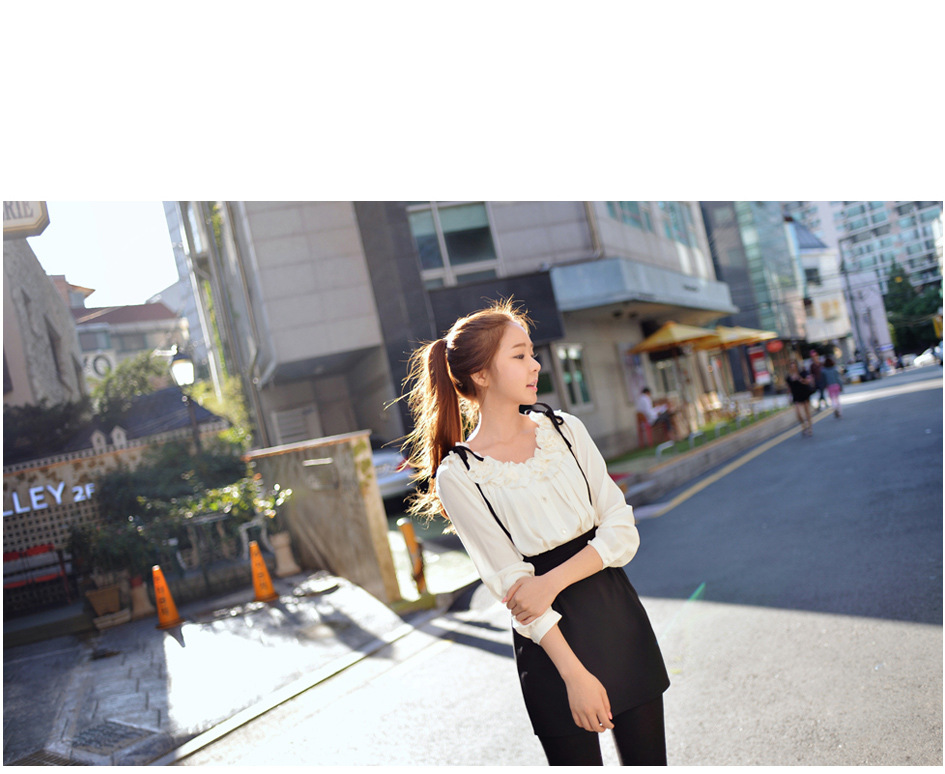 กระโปรงเอี๊ยม ผ้าคอตตอนเนื้อดีสีดำ ส่งฟรี ems