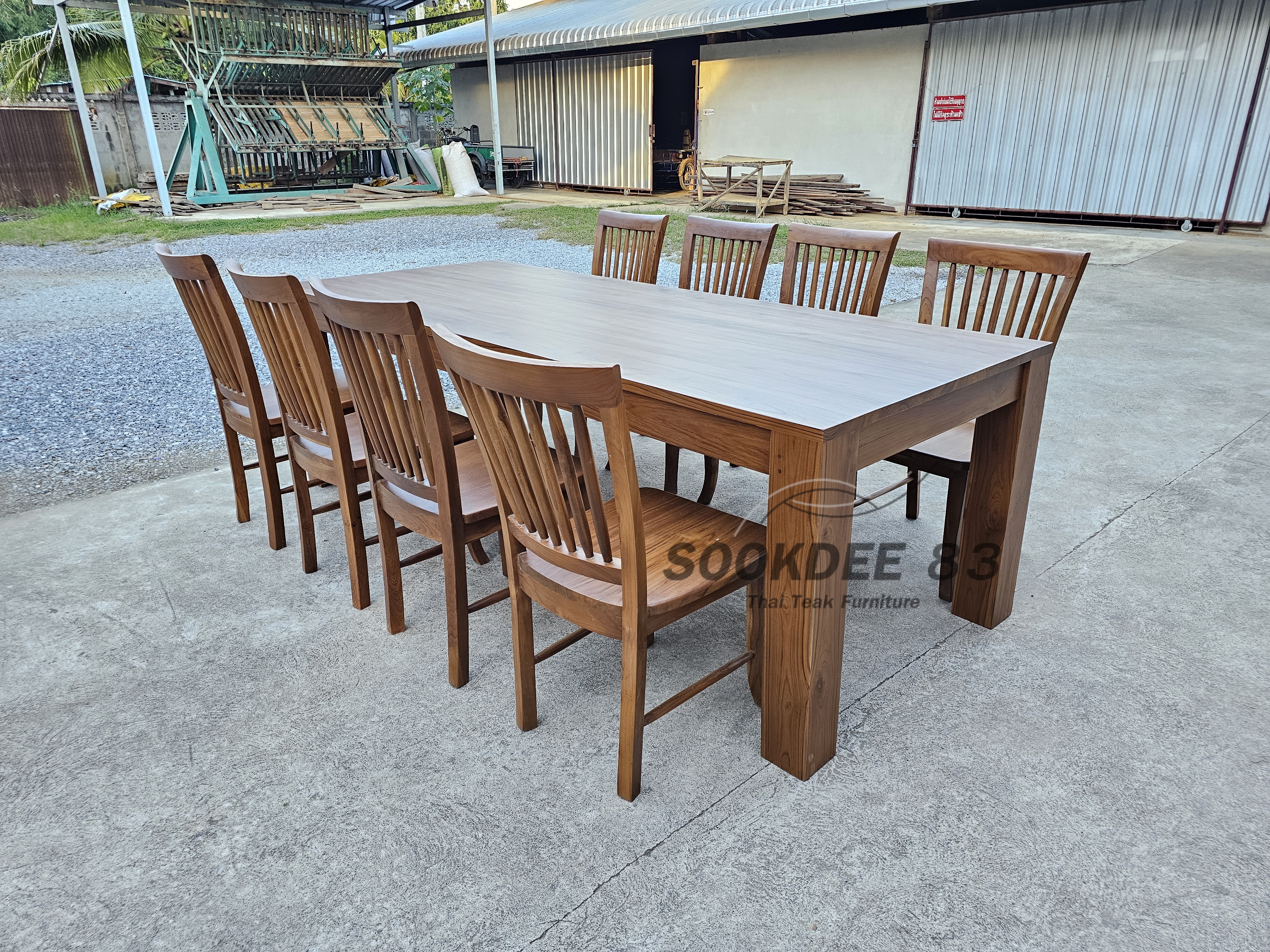 ชุดกินข้าวโต๊ะขาตรง 2.5 ม. เก้าอี้นกยูง 8 ตัว
