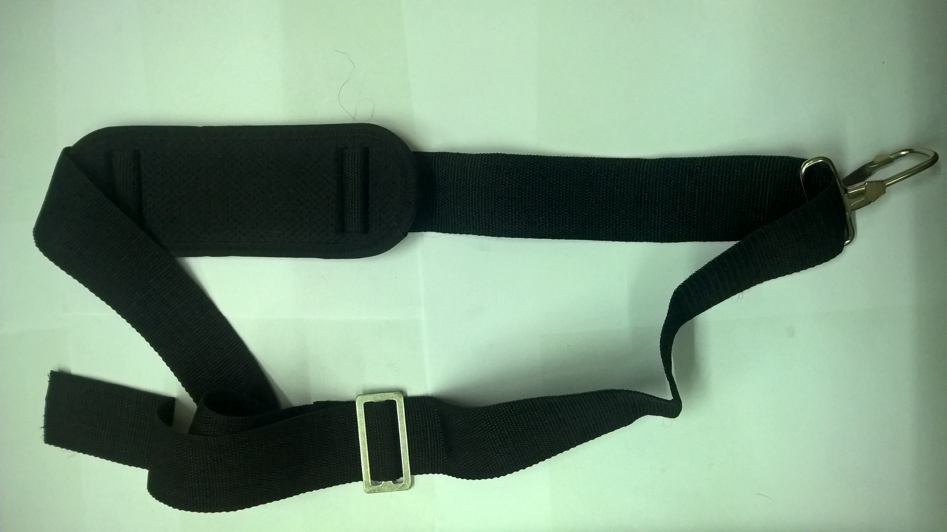 สายสะพายบ่า