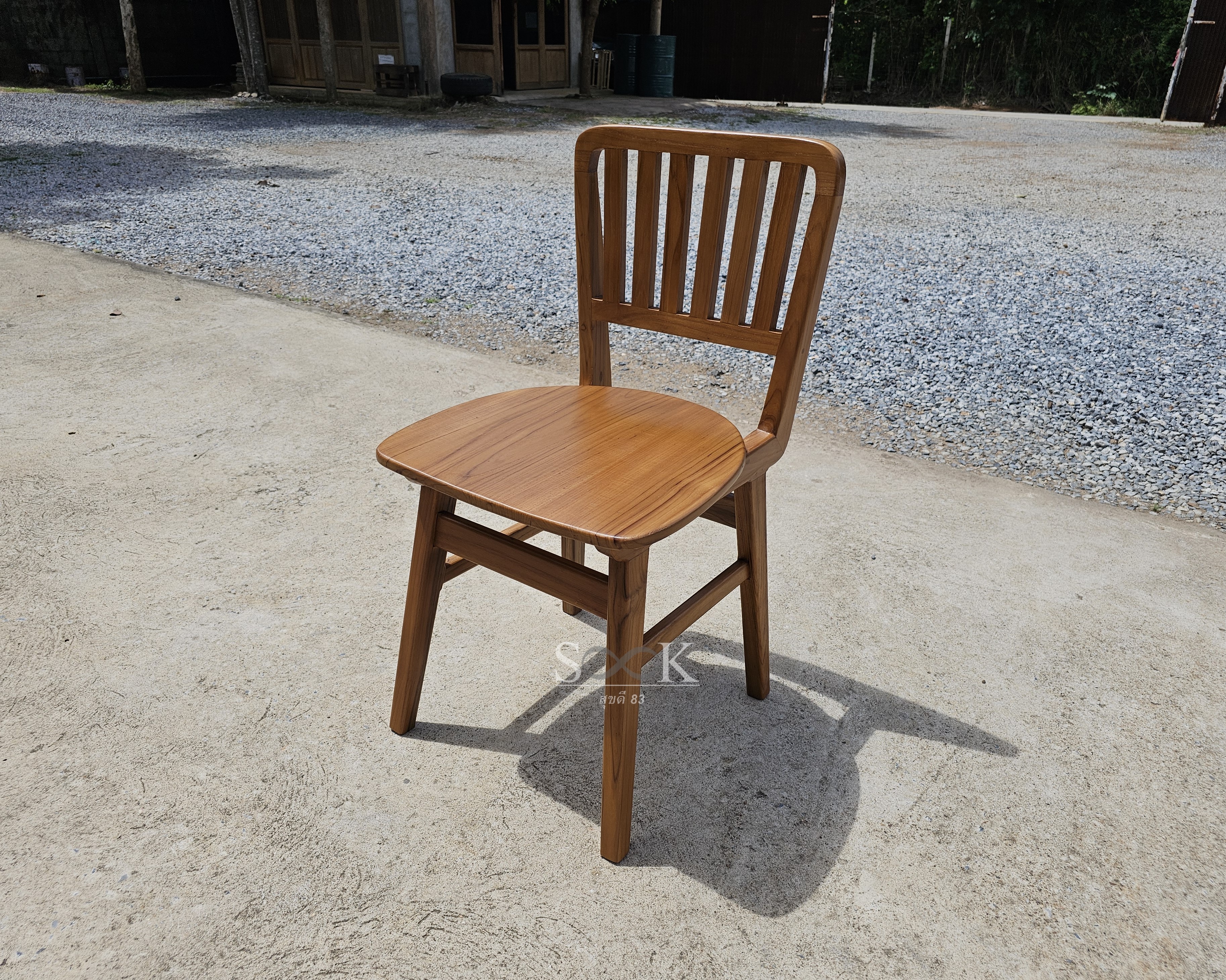 เก้าอี้มินิมอลมาลี