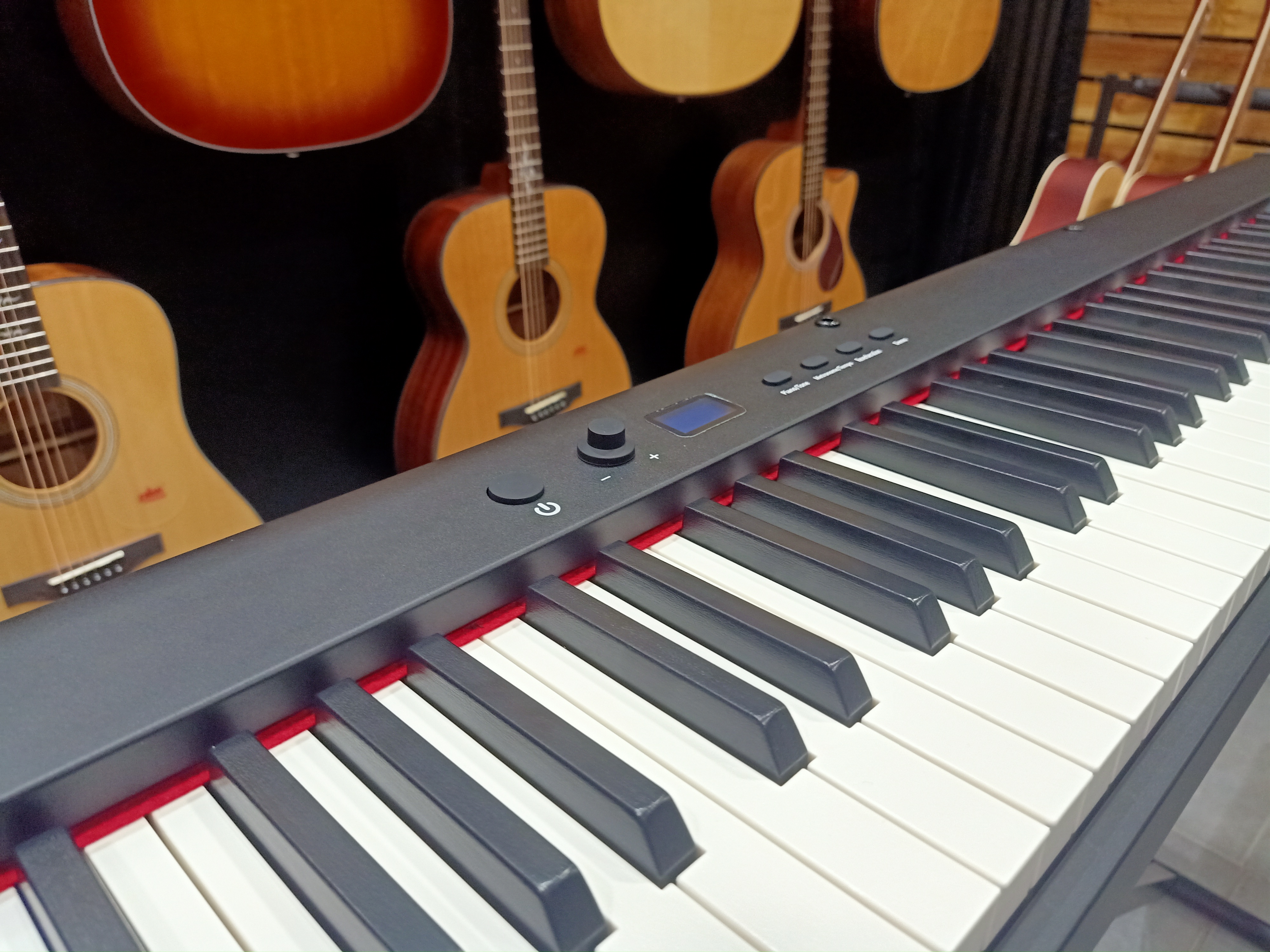 Chopin Digital Piano รุ่น CC4