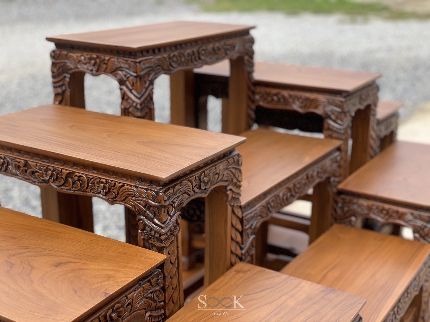 โต๊ะหมู่บูชา 9 x 9 แกะลายกาบเต็มตัว