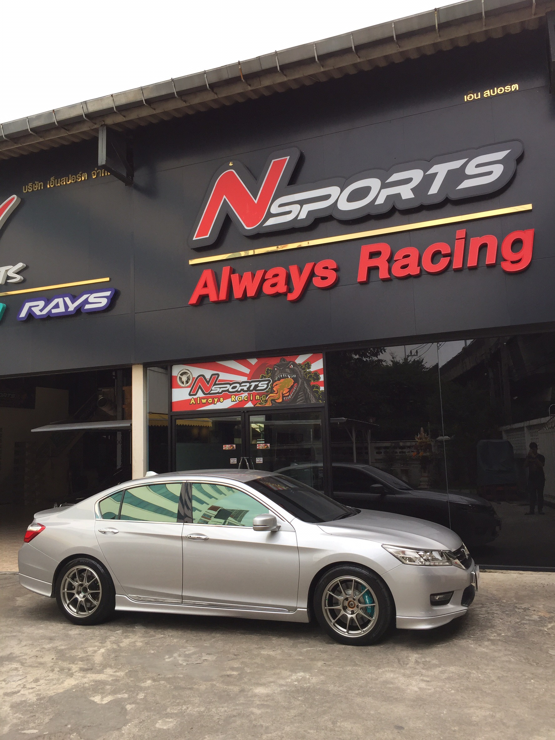 Honda Accord G9+ WEDS WHEEL TC105N 18"
