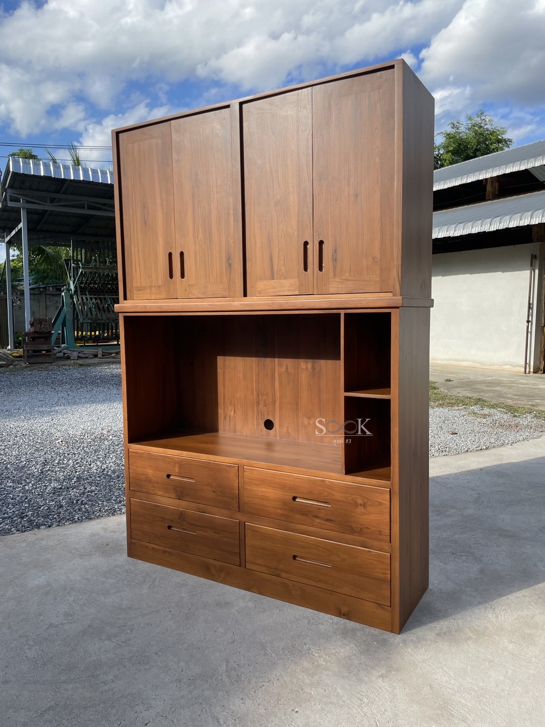 ตู้โชว์วางทีวี