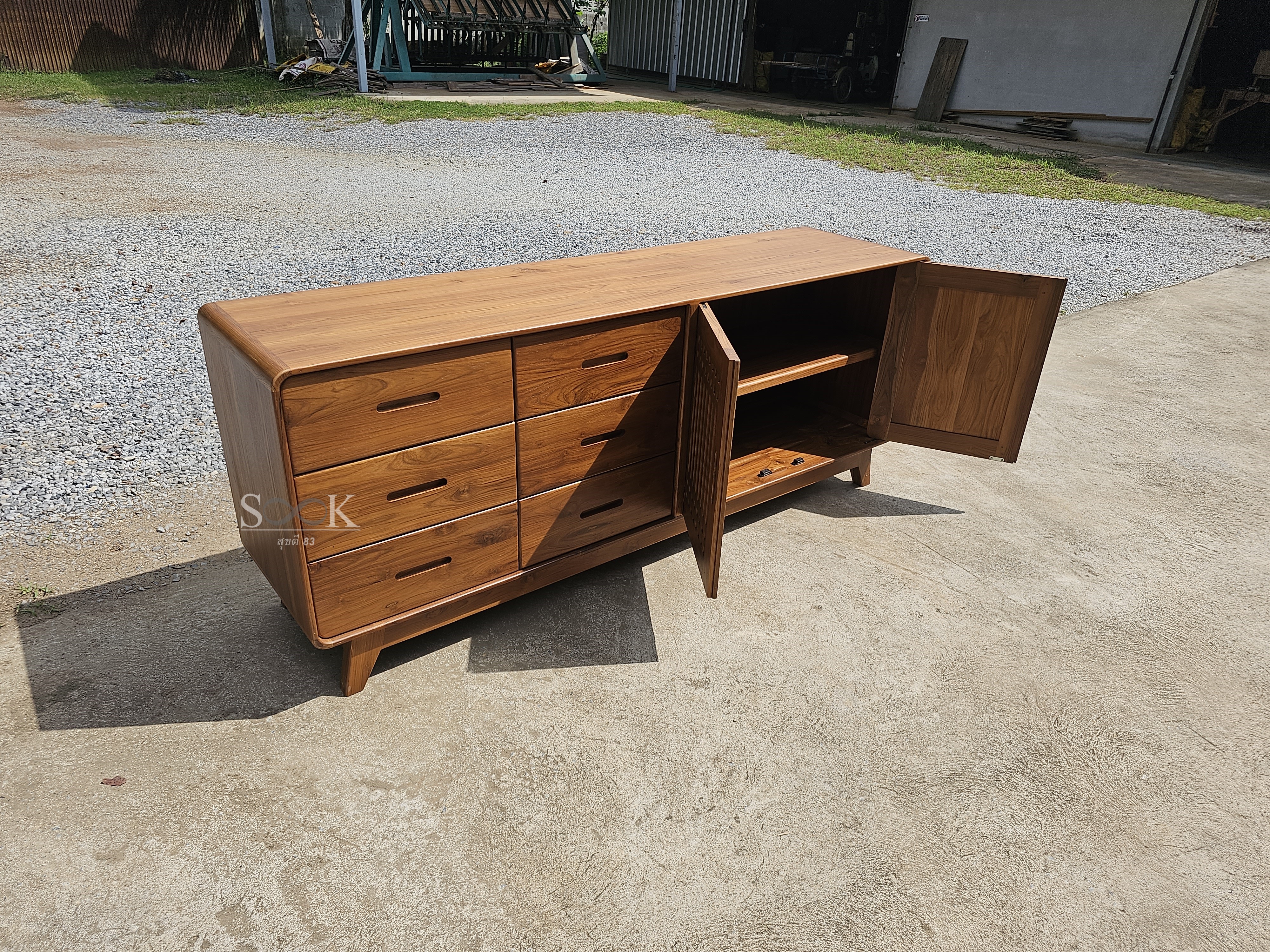 ชั้นวางทีวีแคปซูลบานบาหลี