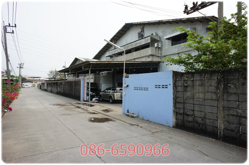 ขายถูก โรงงาน 2อาคาร เนื้อที่ 5ไร่ ใกล้เพชรเกษม สาธารณูปโภคครบ มีใบรง.4 พร้อมเข้าอยู่และทำงานทันที