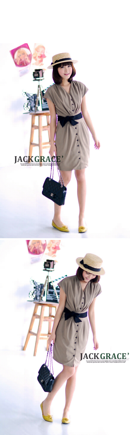 ชุดเดรสสีน้ำตาลอ่อน แต่งผ้าผูกเอวสีดำ ส่งฟรี ems