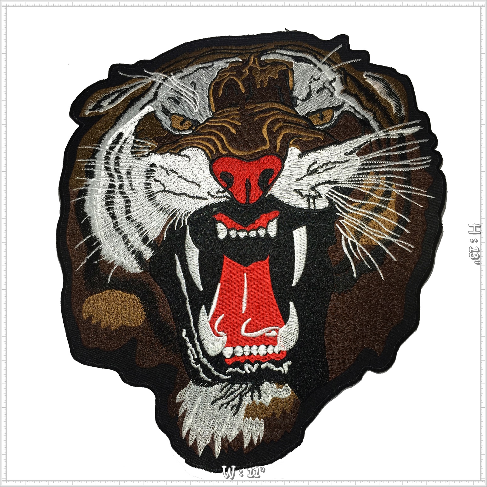หน้าเสือคำราม ตัวรีดติดเสื้อ อาร์มรีด อาร์มปัก ตกแต่งเสื้อผ้า หมวก กระเป๋า แจ๊คเก็ตยีนส์ Embroidered Iron on Patch ไซส์ใหญ่