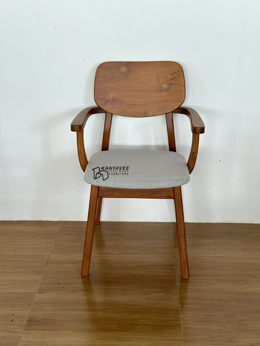 เก้าอี้มินิมอลพร้อมที่วางแขน สีสักด้าน