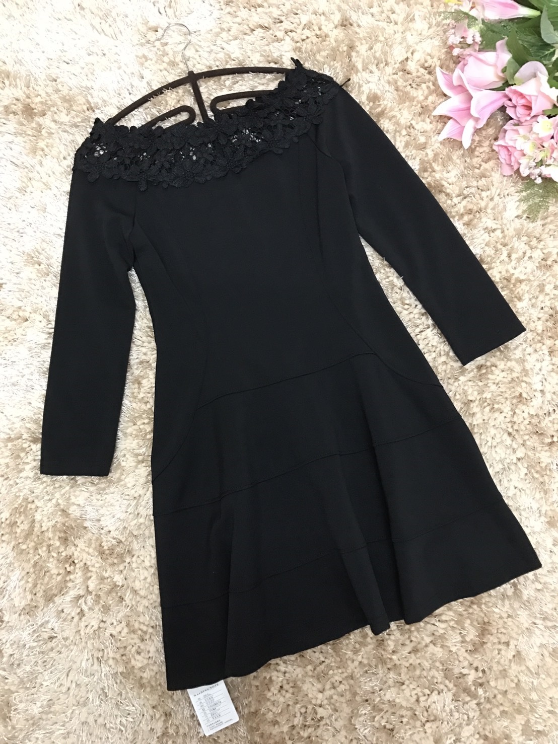 ชุดเดรสสีดำ แขนยาว ส่งฟรี ems