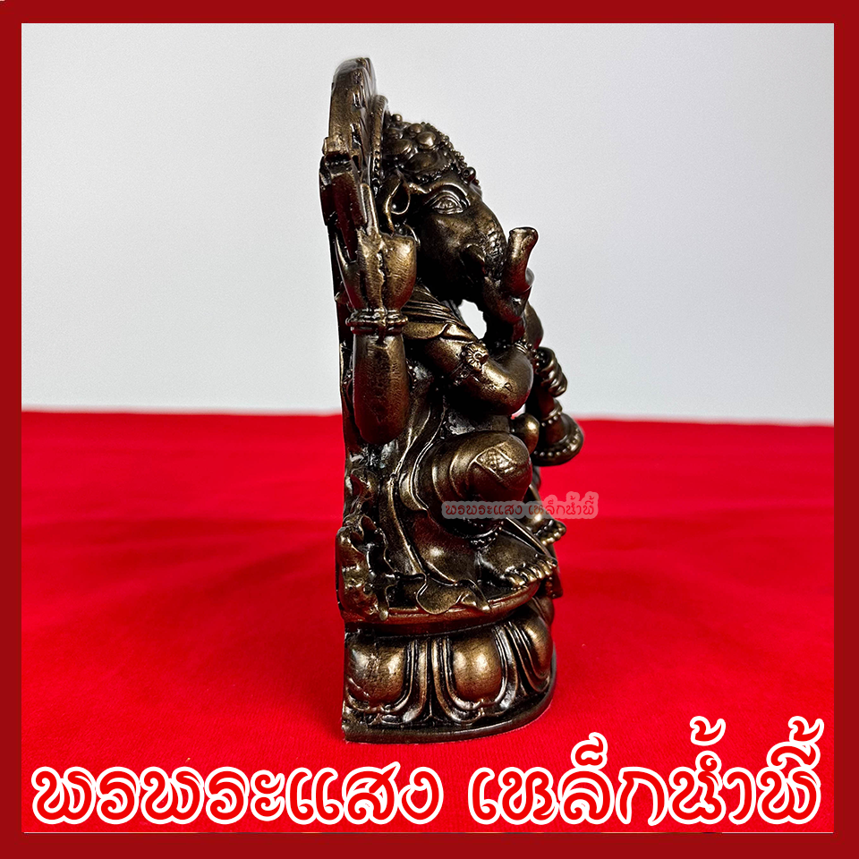 พระพิฆเนศ เป่าขลุ่ย ปางมุราลีคณปติ สูง 6 นิ้ว ฐาน 3.5 นิ้ว ลึก 2 นิ้ว วัตถุมงคล เนื้อมวลสารแร่เหล็กน้ำพี้