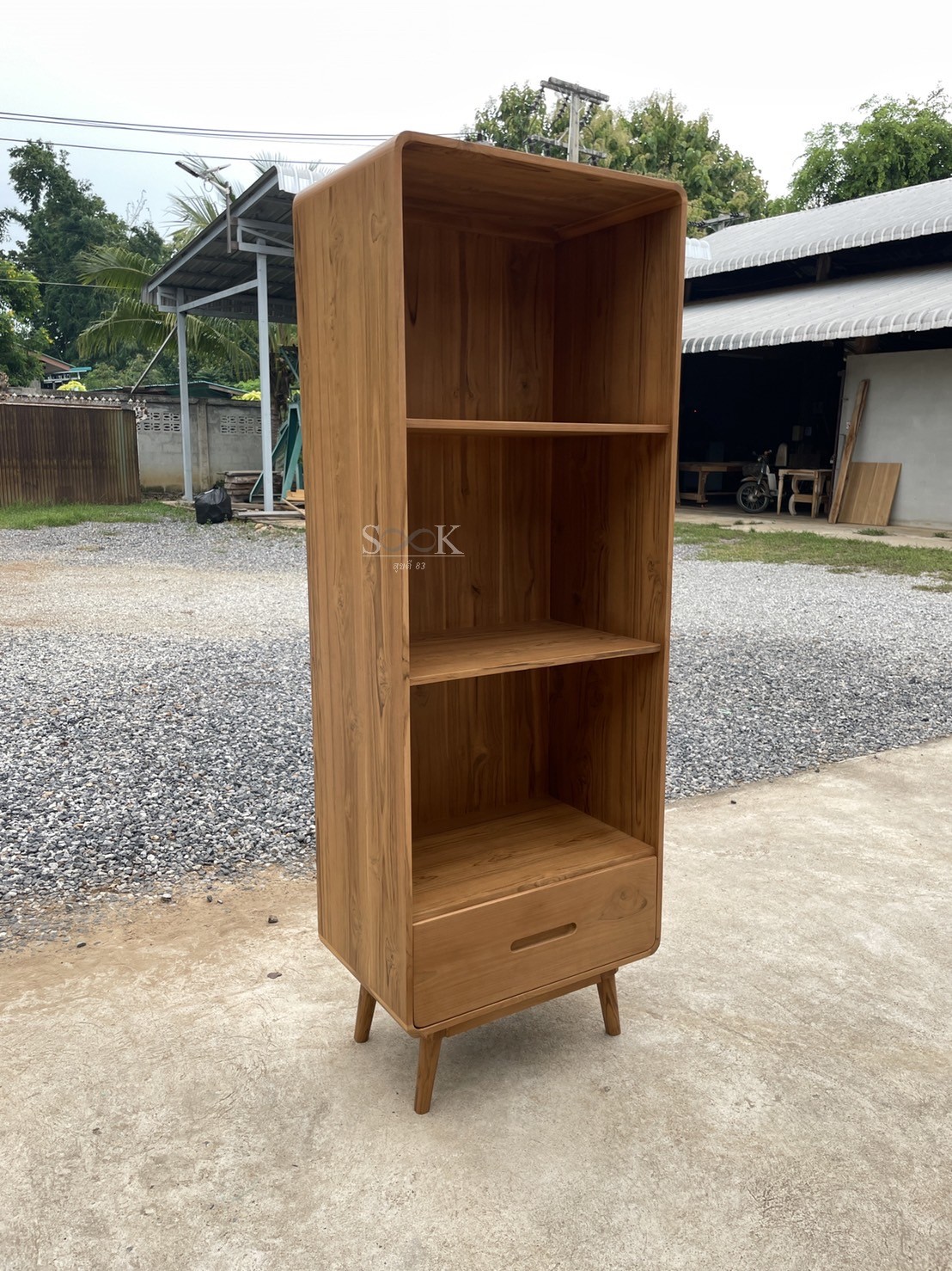 ชั้นวางหนังสือมินิมอล (สีสัก)