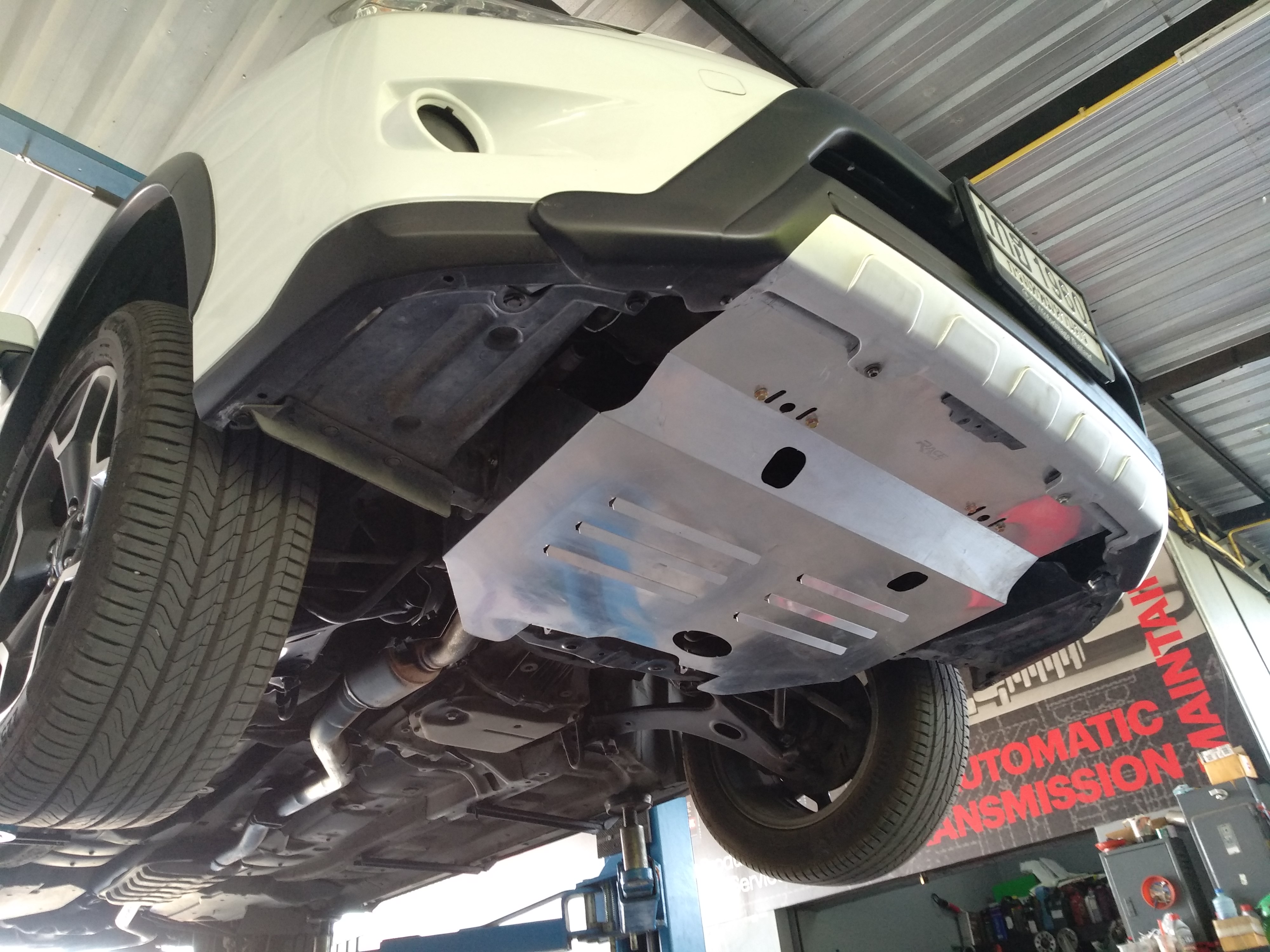แผ่นปิดใต้ห้องเครื่องอลูมิเนียม Subaru XV Raceplate_Undertray