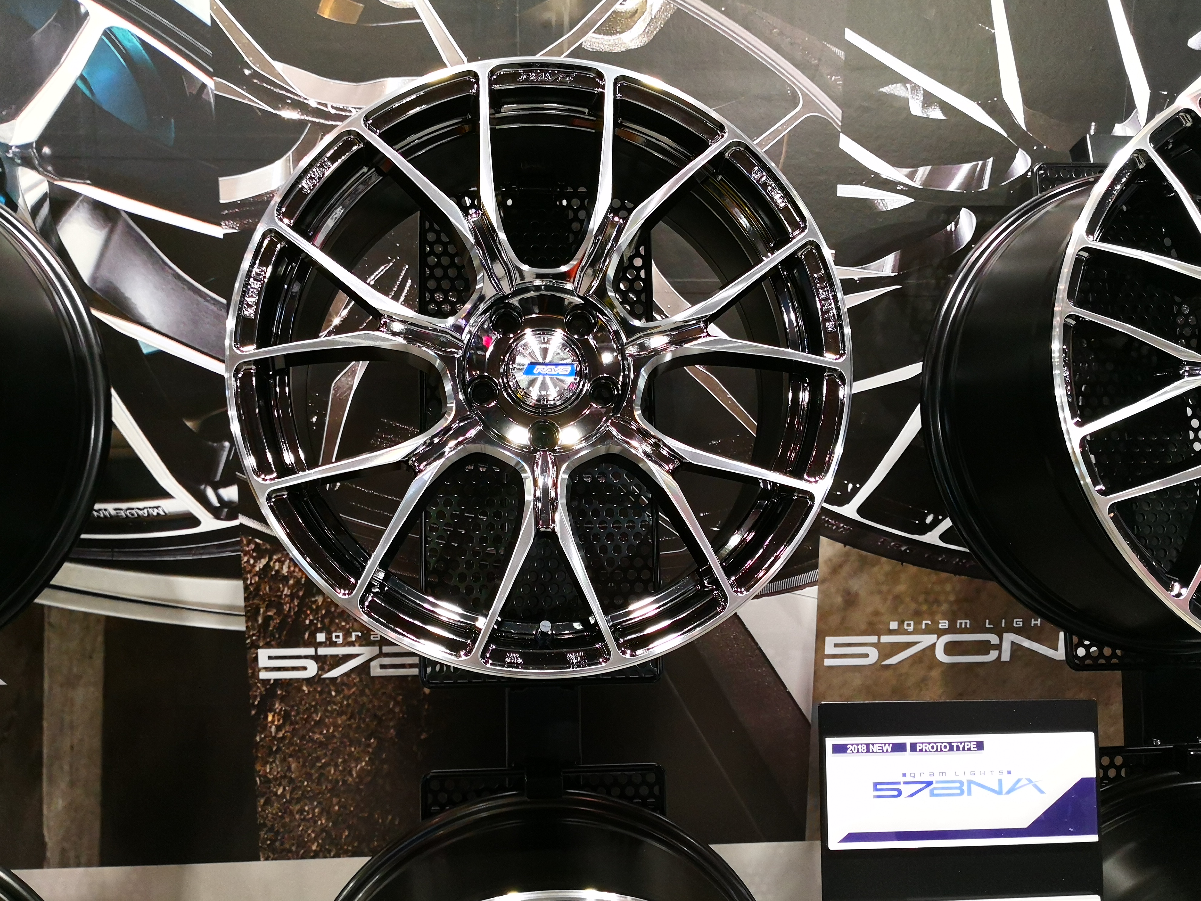 เก็บตกภาพบรรยากาศ งาน Tokyo Auto Salon2018