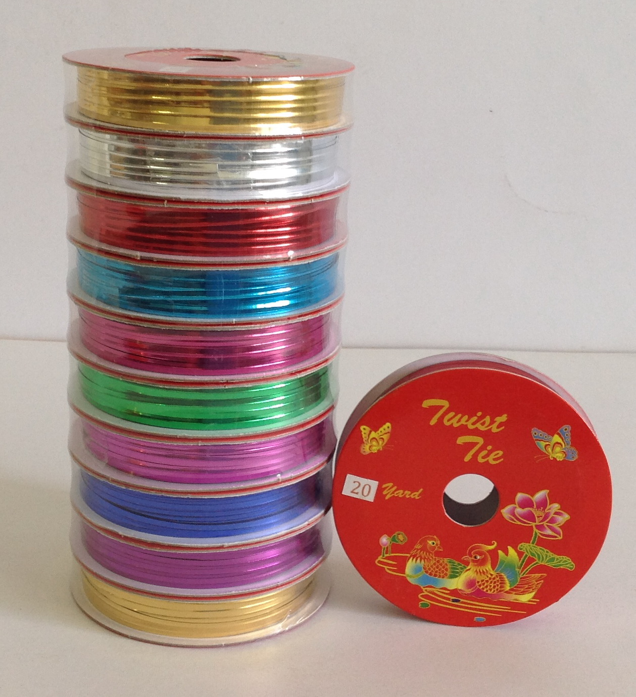 ลวดสี ริบบิ้นลวด ลวดมัดปากถุง ลวดมัดปากถุงเบเกอรี่ ลวดมัดปากถุงขนม ลวดเบเกอรี่ ริบบิ้นลวด ลวดมัดสินค้า - ยาว 20 Y P&W,P&W TWIST-TIES P&W20Y-04