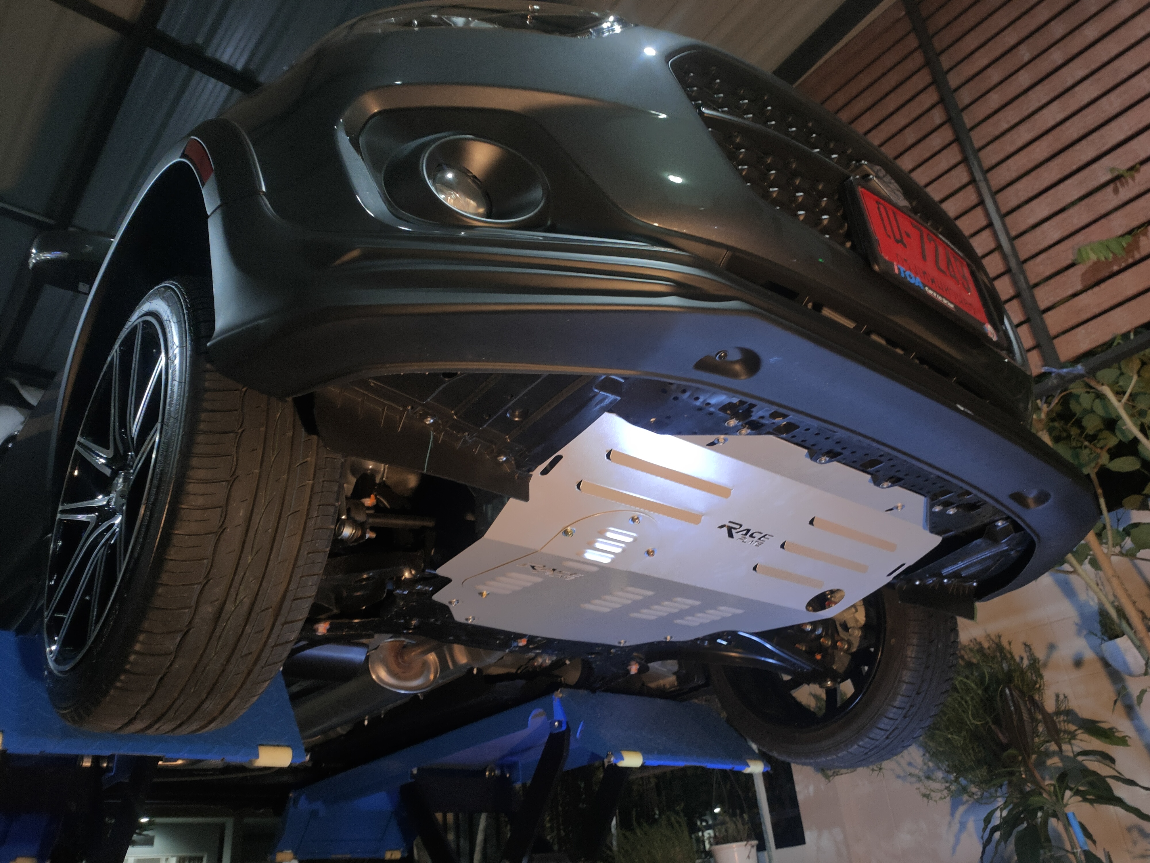 แผ่นปิดใต้ห้องเครื่องอลูมิเนียม Suzuki New Swift 2018-2023 Raceplate_Undertray