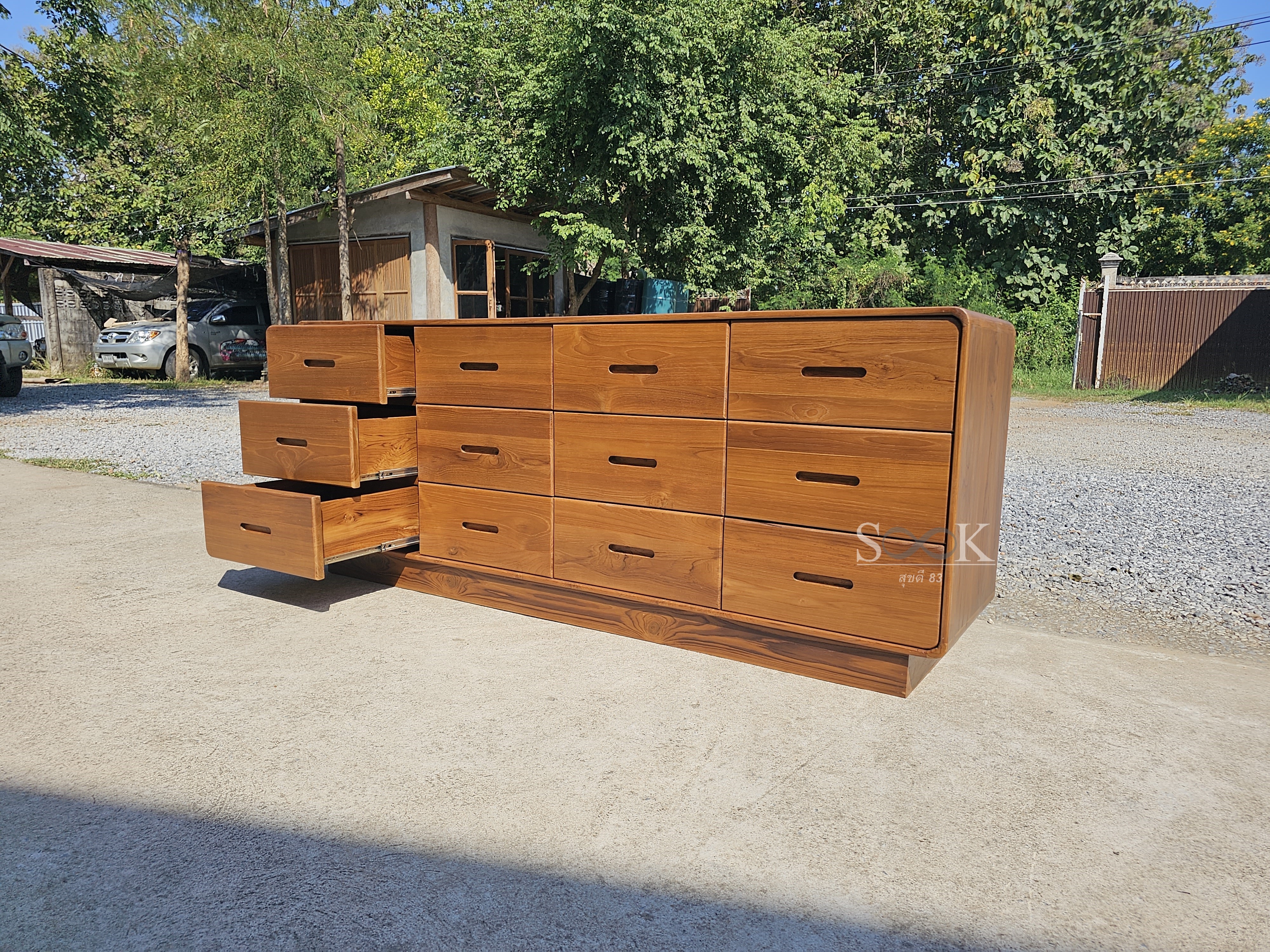 ตู้ 12 ลิ้นชักพื้นทึบ