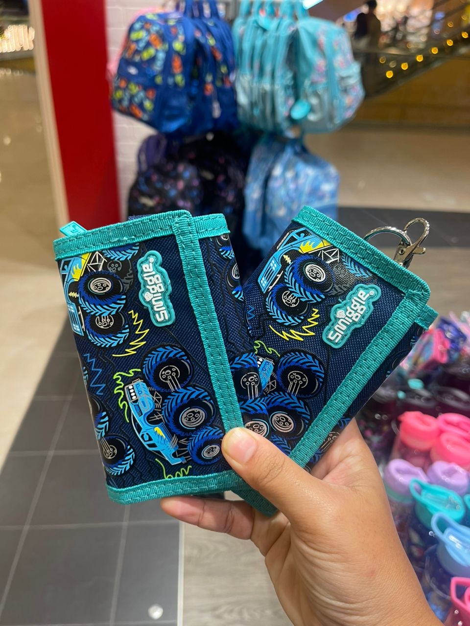 กระเป๋าตัง smiggle wallet with lanyard - - monster truck