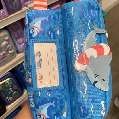 กระเป๋าดินสอ Smiggle Teeny Tiny Character Pencil Case - up n down-ฉลาม
