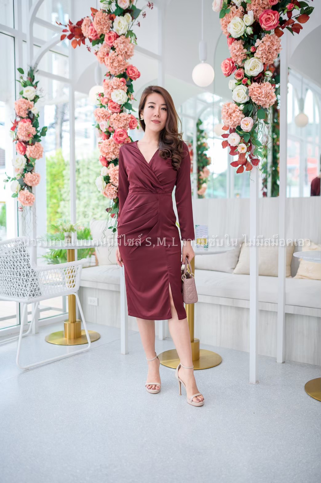 ทีมชุดเพื่อนเจ้าสาวสีแดง ชุดไปงานแต่งงาน ชุดเพื่อนเจ้าสาว งานแต่งงานโทนสีแดง