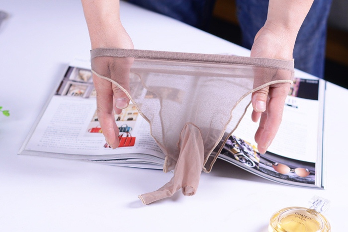 NA115 กางเกงในถุงน่อง กางเกงในเซ็กซี่มาในแบบเนื้อถุงน่องนิ่มๆบางๆยืดขยายได้เยอะ ขอบเอวเป็นยางยืดช่วงต้นขาเว้าสูง มีให้เลือกทั้งแบบผู้ชาย(ปลายเปิด-ปิด)และแบบผู้หญิงค่ะ