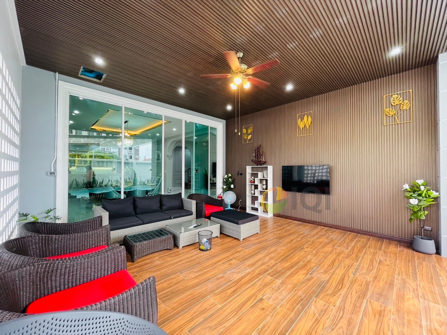 ขายบ้านเดี่ยว 2 ชั้น ซอยทุ่งเศรษฐี แยก 15 ใกล้มหาวิทยาลัยรามคำแหง 2 (พร้อมโอน) #LB52 – 000871