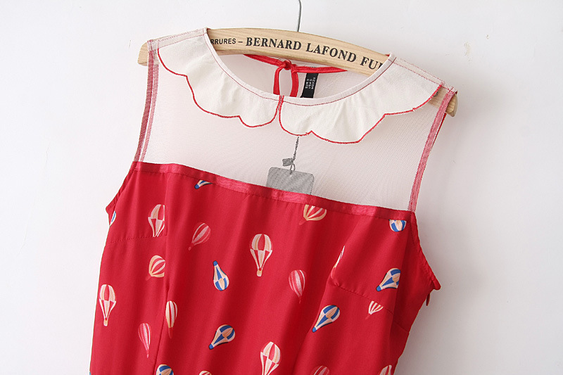 ชุดเดรสแขนกุด ผ้าชีฟองเนื้อดีสีแดง ลายบอลลูน ส่งฟรี ems