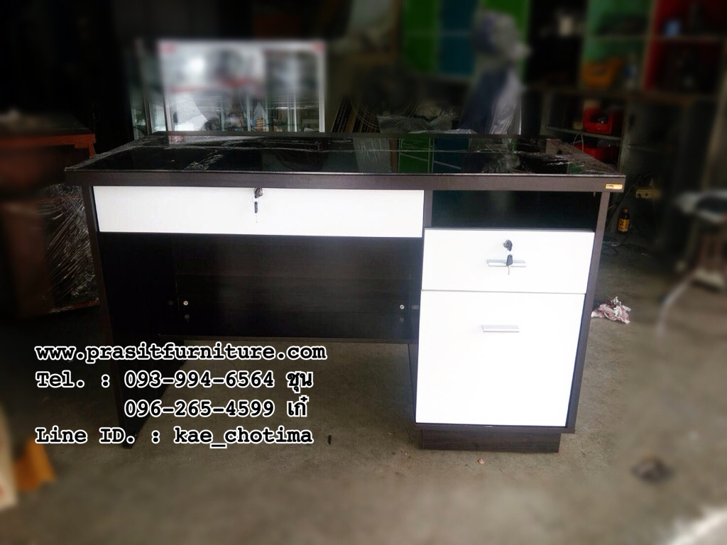 โต๊ะทำงานขนาด 120 ซม. หน้ากระจก รุ่น TB-122