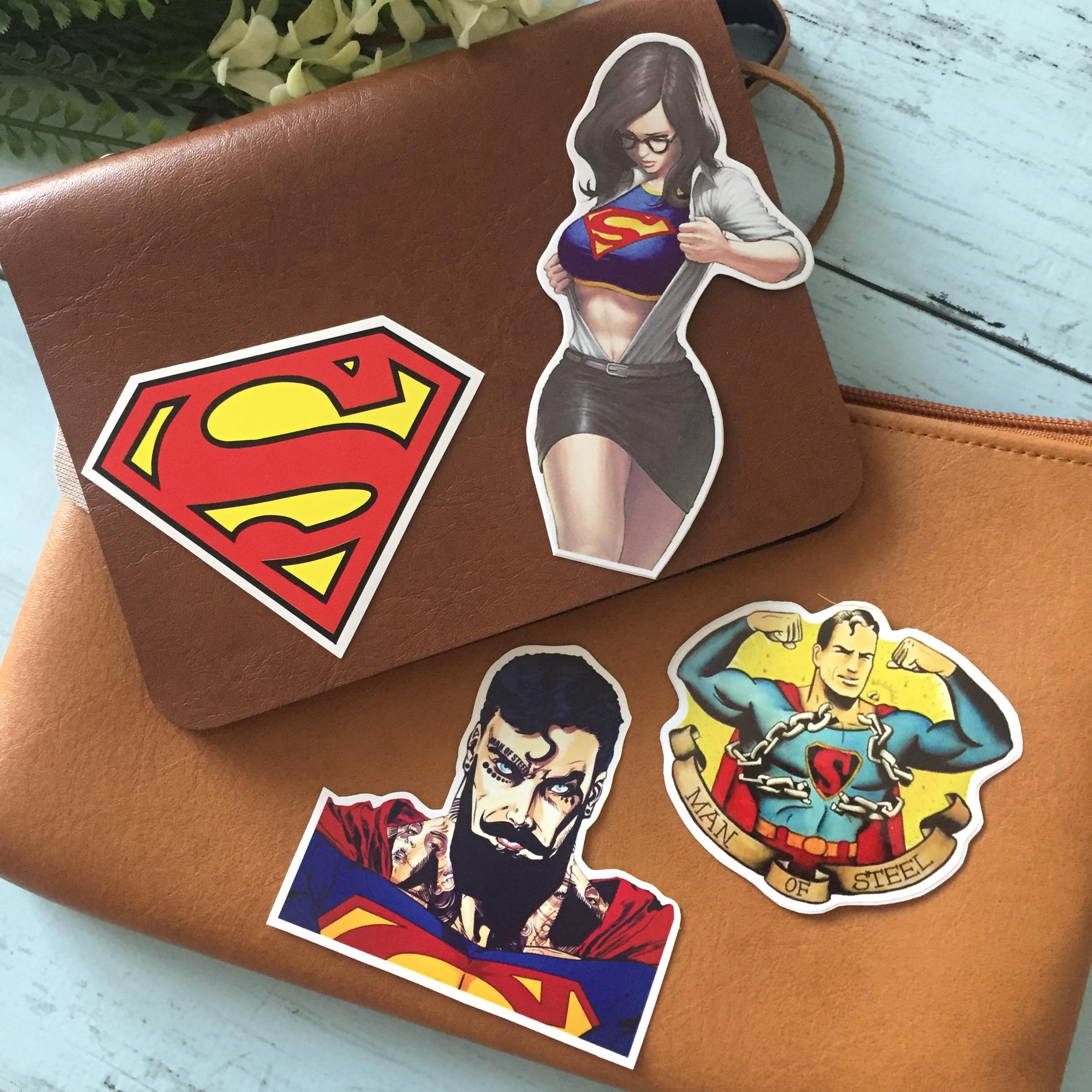 ซุปเปอร์แมน สติกเกอร์ เคลือบกันน้ำ ติดกระเป๋าเดินทาง มอเตอร์ไซด์ Laptop เคสโทรศัพท์ กระบอกน้ำ Waterproof Decal Sticker