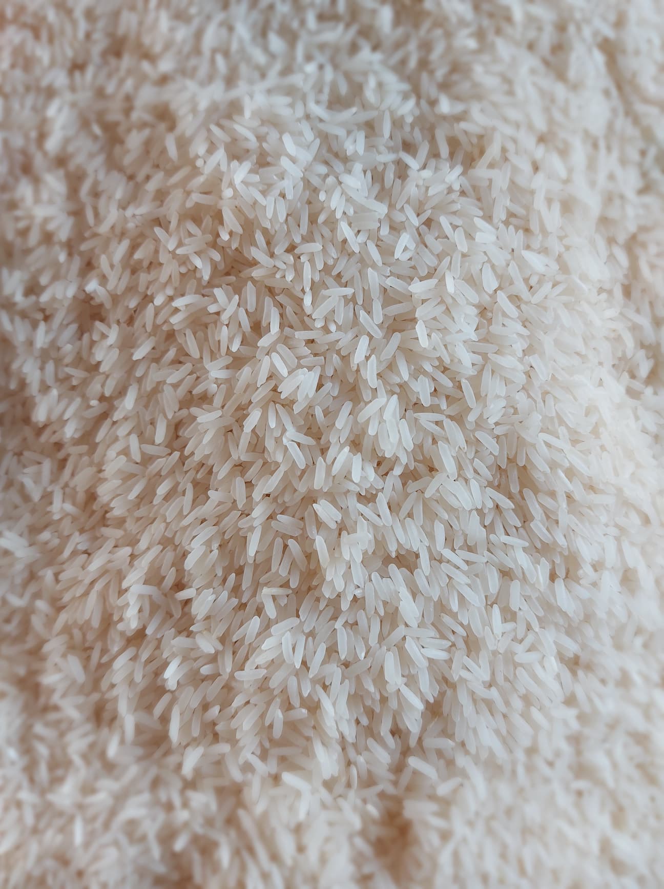 ข้าวสารหอมมะลิใหม่ (ข้าวอินทรีย์ 100%) 2กก.สั่งกล่องละไม่เกิน 7 ถุงนะครับ