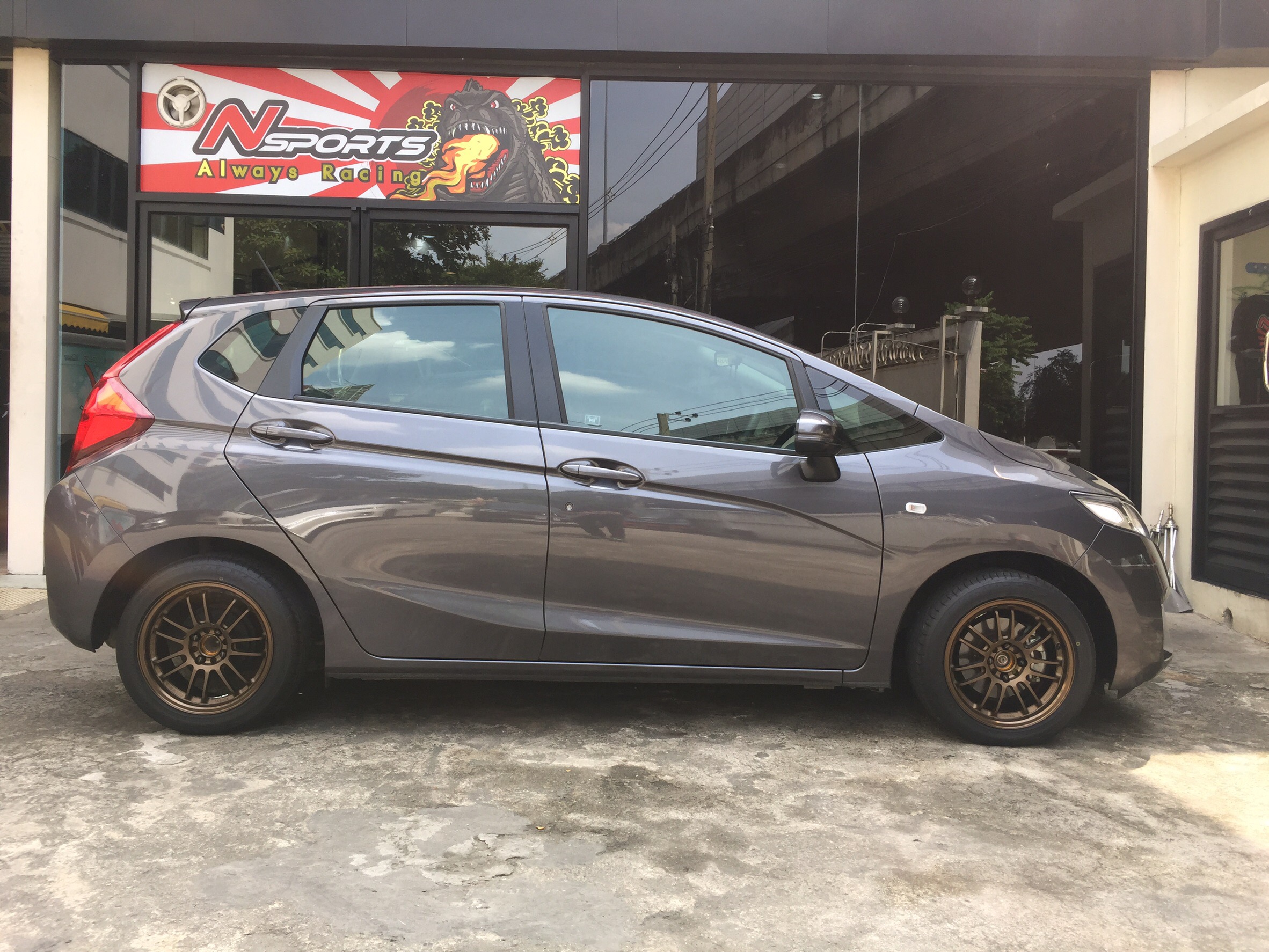 Honda Jazz GK + RE3015x7+30 4-100