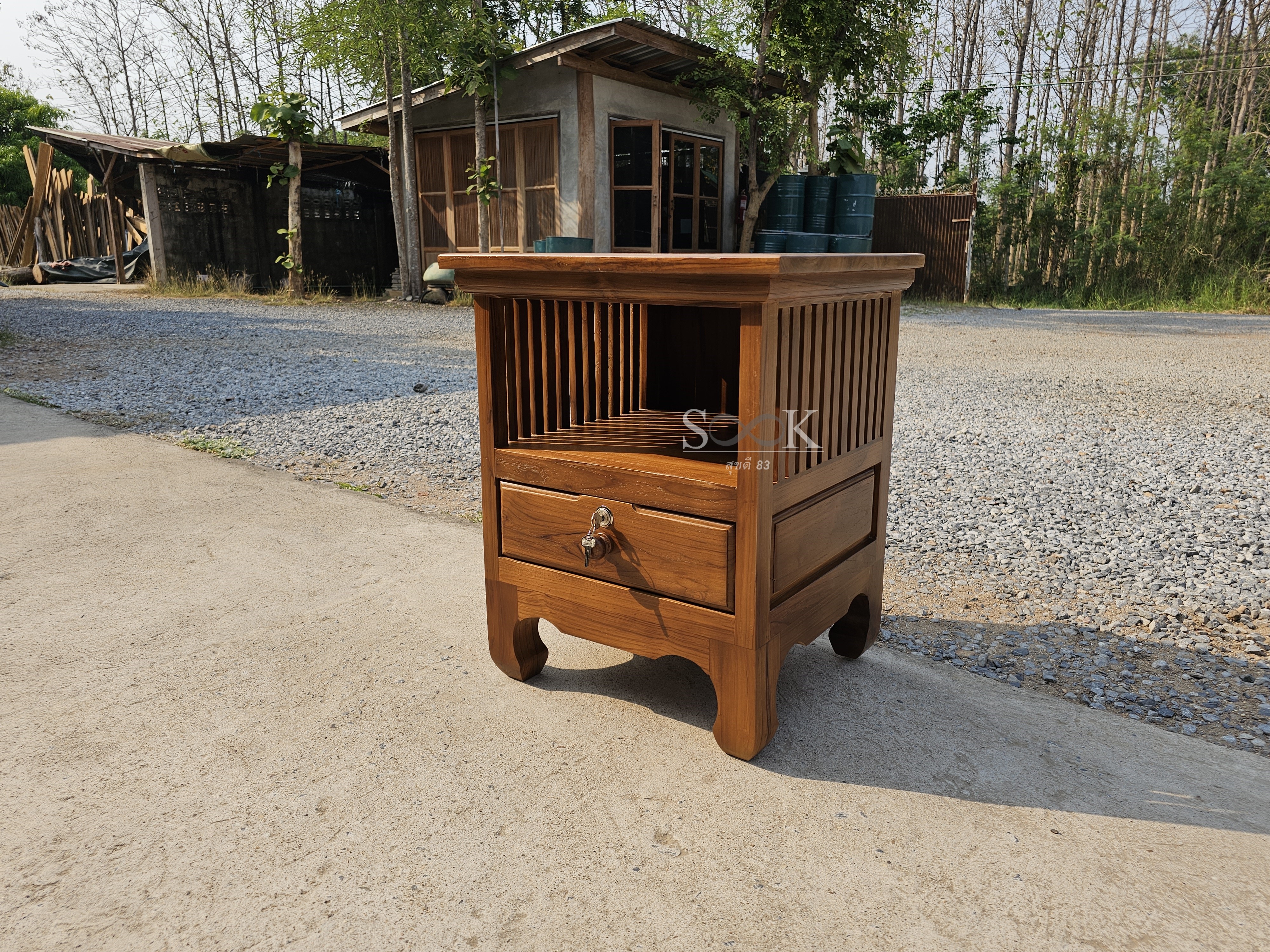 ตู้หัวเตียงข้างซี่ ลิ้นชักล่าง