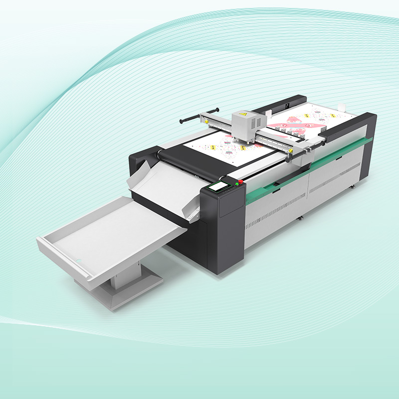 เครื่องตัดดิจิตอล Flatbed AOL 1070 PAS