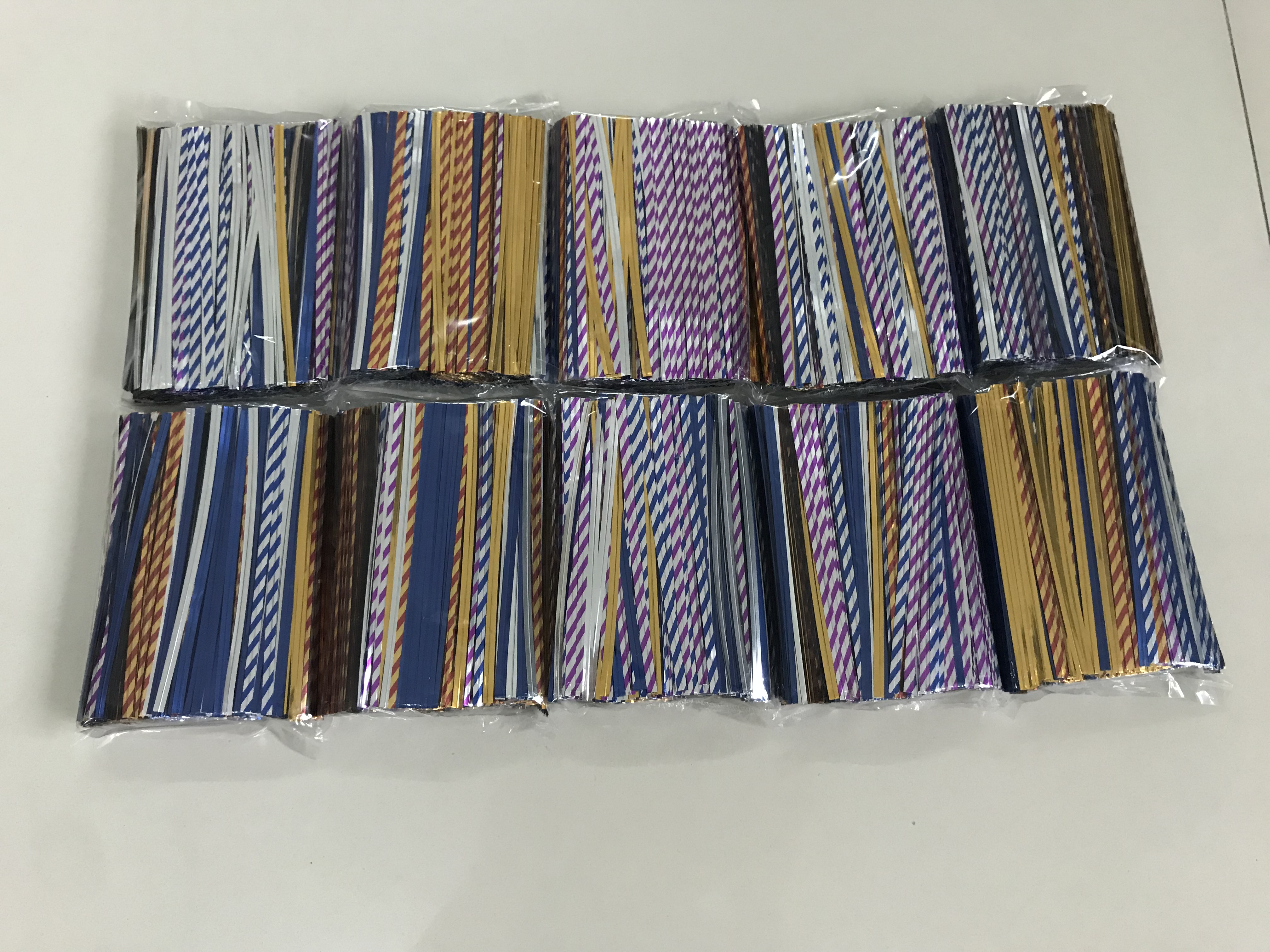 ลวดสี ริบบิ้นลวด ลวดมัดปากถุง ลวดมัดปากถุงเบเกอรี่ ลวดมัดปากถุงขนม ลวดเบเกอรี่ ลวดมัดสินค้า ไซต์พิเศษ P&W,P&W TWIST-TIES P&W-P001