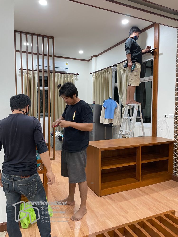 เฟอร์นิเจอร์ไม้สัก