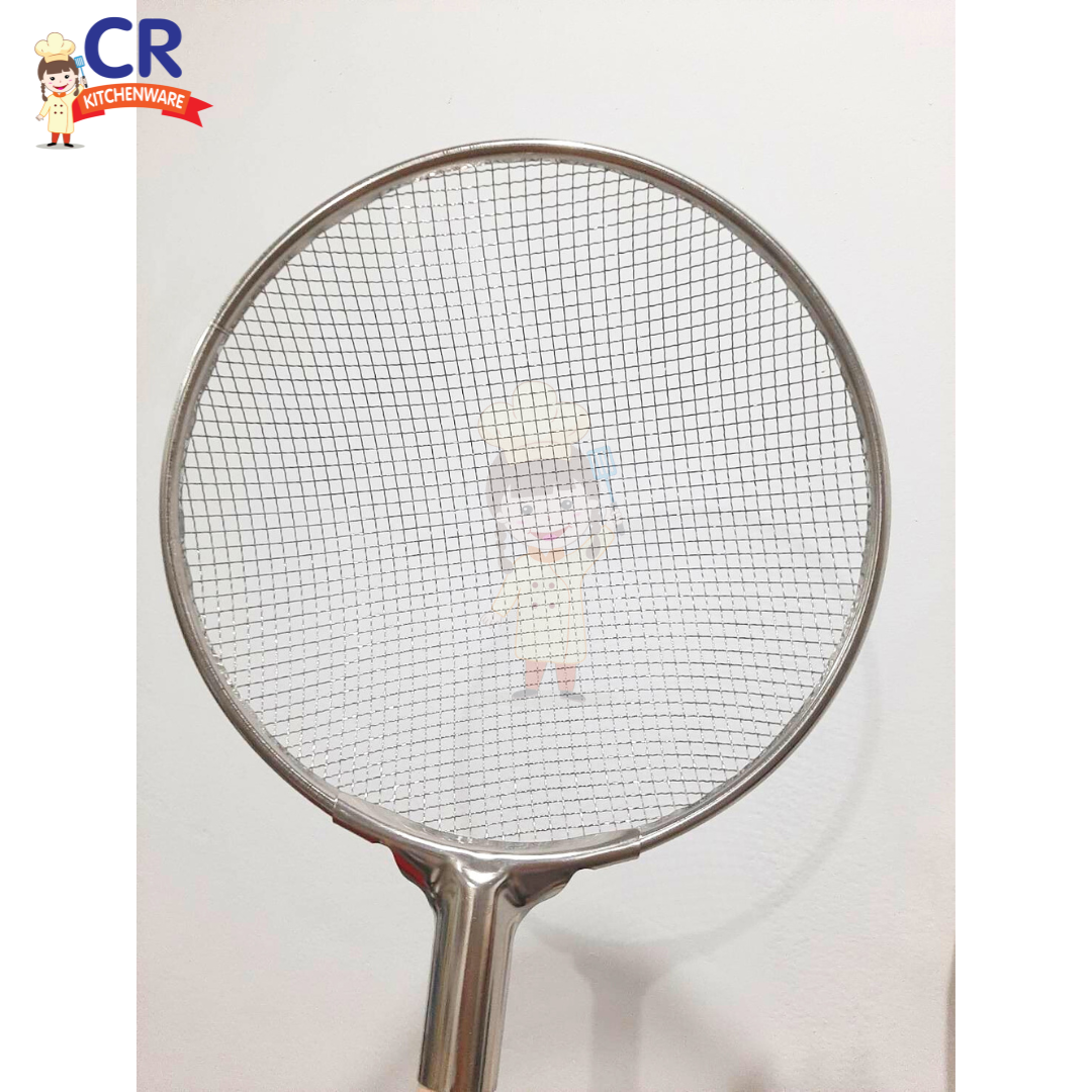 กระชอนสแตนเลสด้ามไม้กลม ตาห่าง