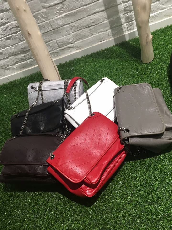กระเป๋าส่งเอกสาร : messenger bag