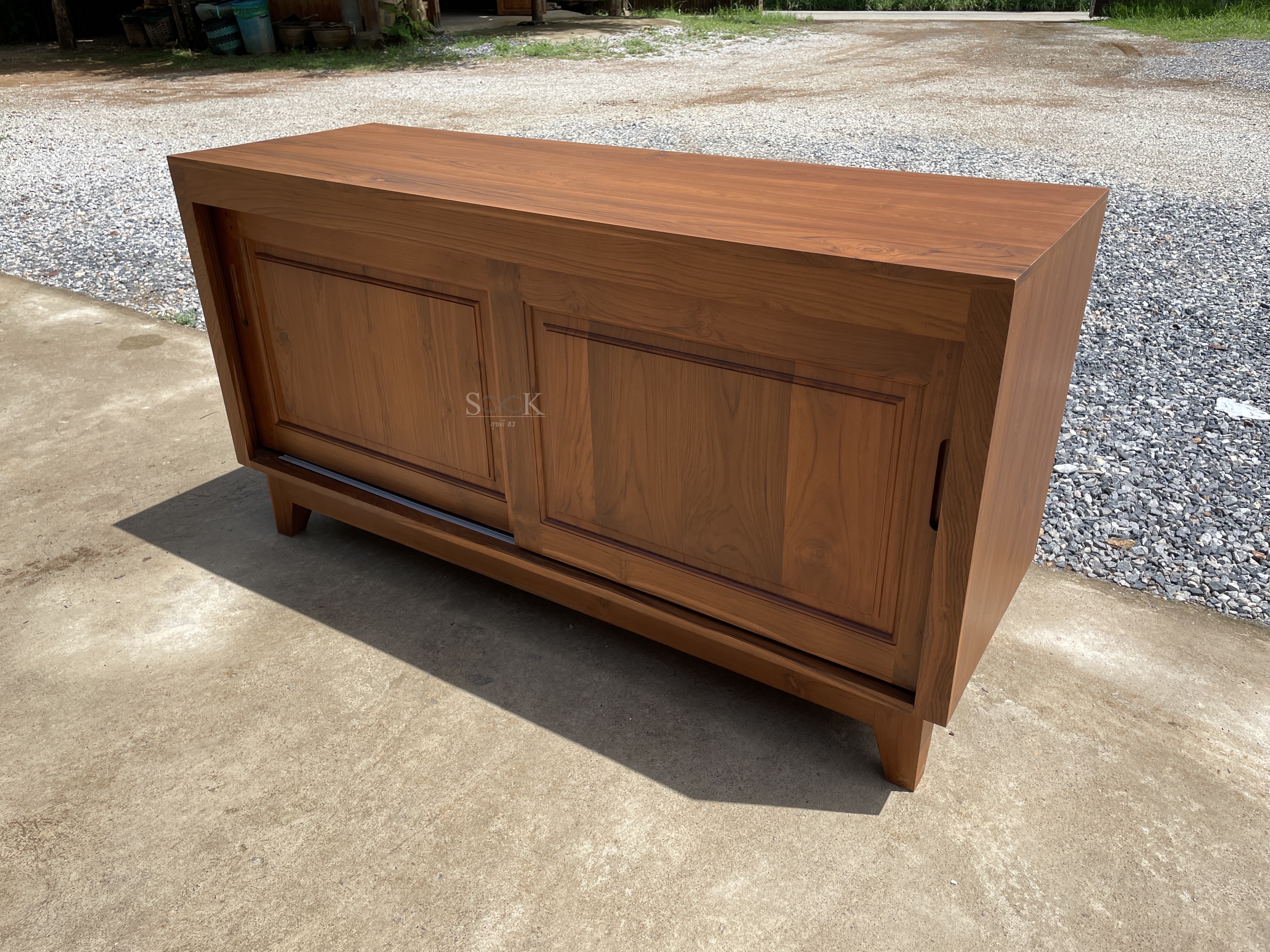 เคาน์เตอร์โมเดิร์นบานสไลด์