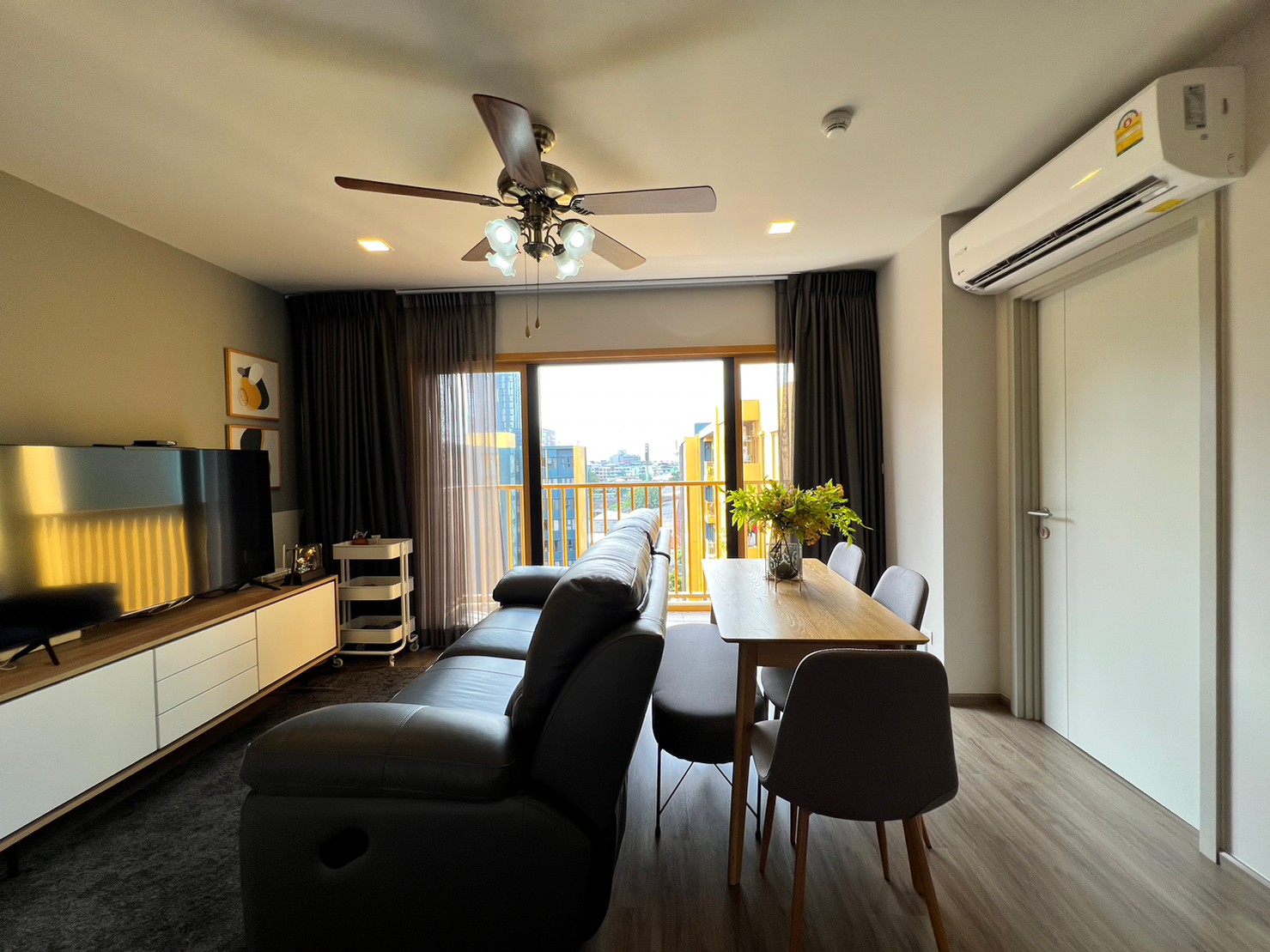 ขายเดอะ เบส สุขุมวิท 50 ขนาด 2 ห้องนอน บีทีเอส อ่อนนุช